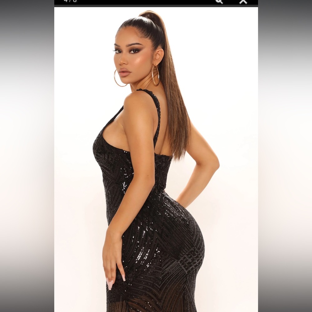 Fashion nova Dress - Picture 4 of 4